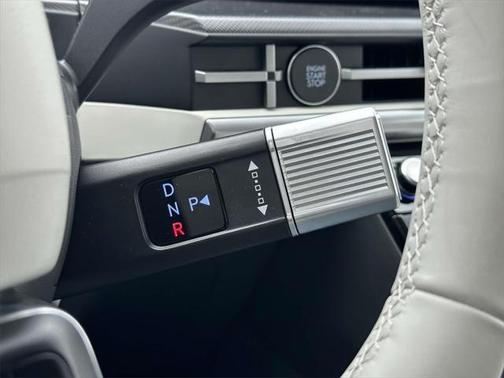 2025 Hyundai SANTA FE SEL 2.4