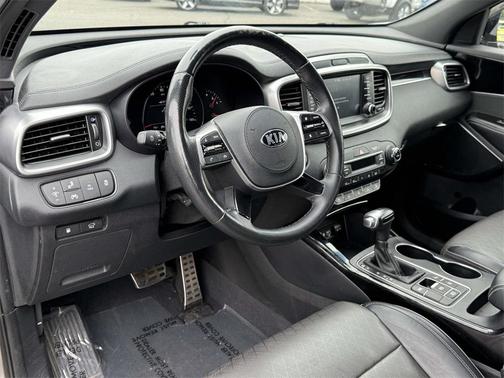 2019 Kia Sorento SX
