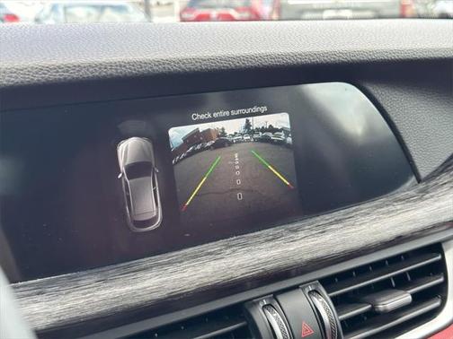 2019 Alfa Romeo Stelvio Base