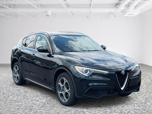 2019 Alfa Romeo Stelvio Base