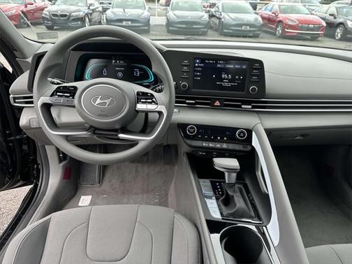 2025 Hyundai ELANTRA HEV Blue