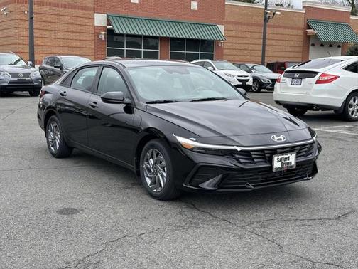 2025 Hyundai ELANTRA HEV Blue