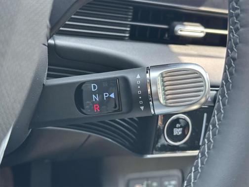 2025 Hyundai IONIQ 5 Limited