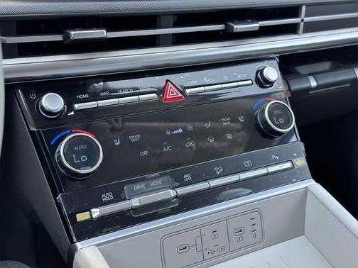 2025 Hyundai SANTA FE SEL 2.4