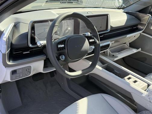 2025 Hyundai IONIQ 6 SEL