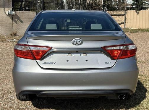 2016 Toyota Camry XSE