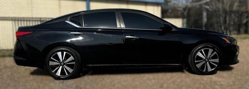 2022 Nissan Altima S FWD