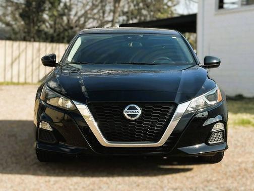 2022 Nissan Altima S FWD