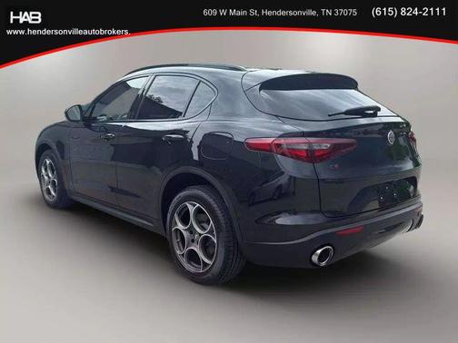 2021 Alfa Romeo Stelvio Base