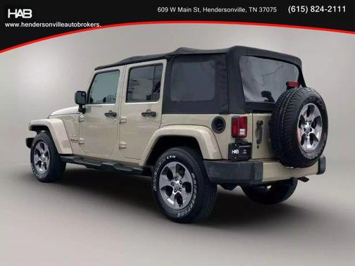 2016 Jeep Wrangler Unlimited Sahara