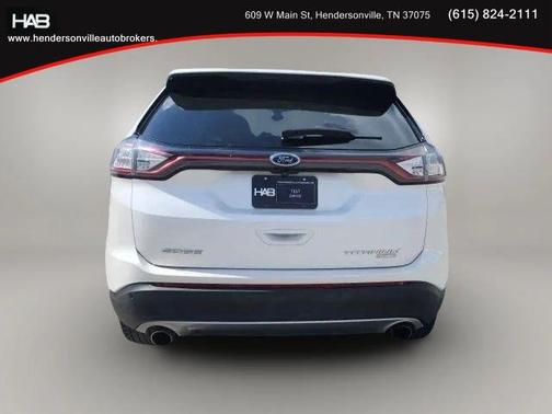White 2018 Ford Edge Titanium