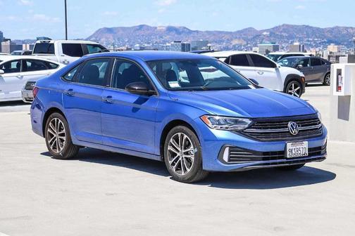 Rising Blue Metallic 2023 Volkswagen Jetta 1.5T Sport