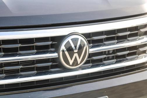 2021 Volkswagen Atlas Cross Sport 2.0T SE