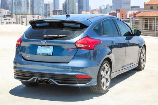 2018 Ford Focus ST Base
