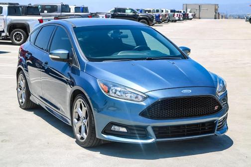 2018 Ford Focus ST Base