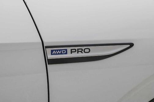 2022 Volkswagen ID.4 Pro