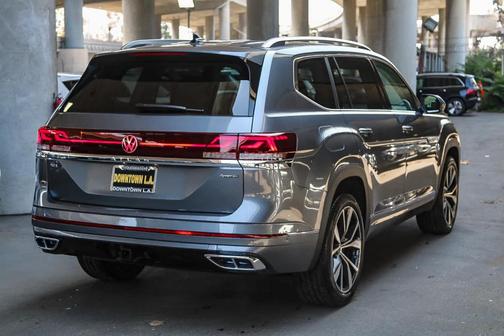 2025 Volkswagen Atlas 2.0T SEL Premium R-Line
