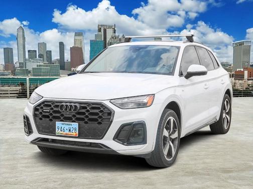 2023 Audi Q5 45 S line Premium Plus