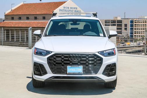2023 Audi Q5 45 S line Premium Plus