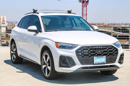 2023 Audi Q5 45 S line Premium Plus