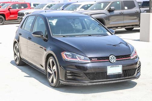2019 Volkswagen Golf GTI 2.0T SE