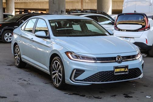 2025 Volkswagen Jetta 1.5T SE