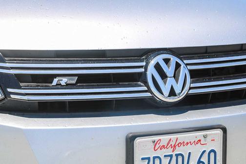 2016 Volkswagen Tiguan R-Line