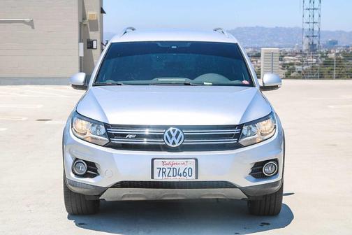 2016 Volkswagen Tiguan R-Line