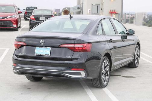 2022 Volkswagen Jetta 1.5T SEL