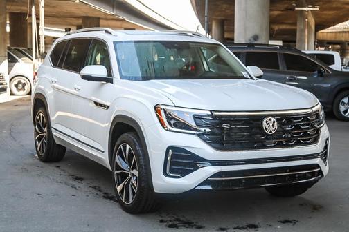 2025 Volkswagen Atlas 2.0T SEL Premium R-Line