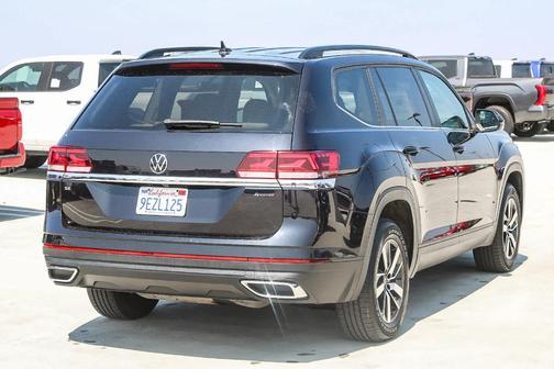 2023 Volkswagen Atlas 2.0T SE