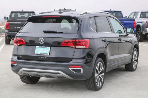2022 Volkswagen Taos 1.5T SE