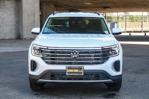 2025 Volkswagen Atlas 2.0T SE