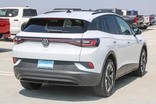 2022 Volkswagen ID.4 Pro