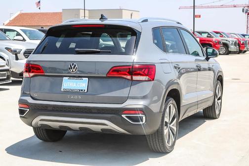 2022 Volkswagen Taos 1.5T SE