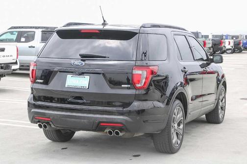 2018 Ford Explorer sport