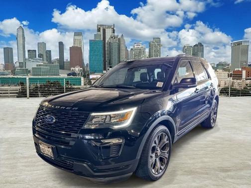 2018 Ford Explorer sport