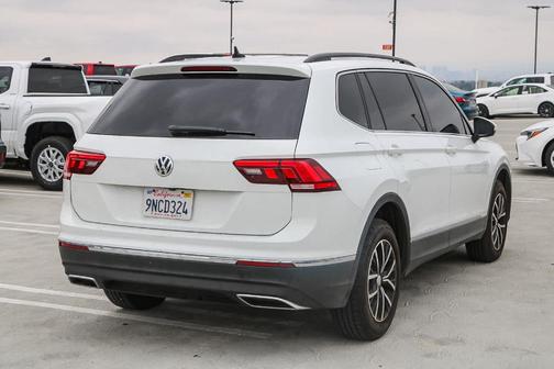 2021 Volkswagen Tiguan 2.0T SE