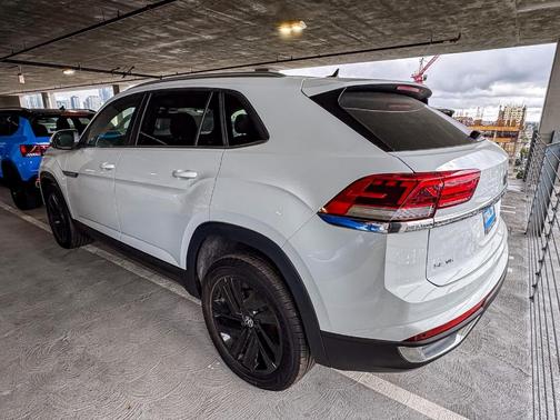 2023 Volkswagen Atlas Cross Sport 3.6L V6 SE w/Technology