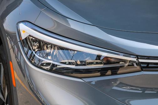 2025 Volkswagen ID.4 Pro