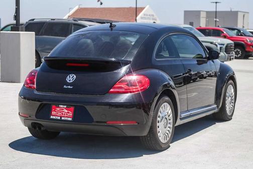 2016 Volkswagen Beetle 1.8T SE