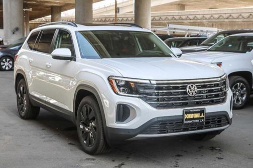 2025 Volkswagen Atlas 2.0T SE