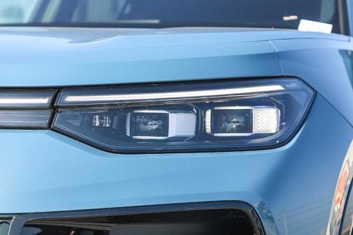 2025 Volkswagen Tiguan 2.0T SEL R-Line