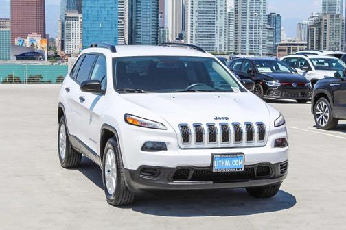 2016 Jeep Cherokee Sport