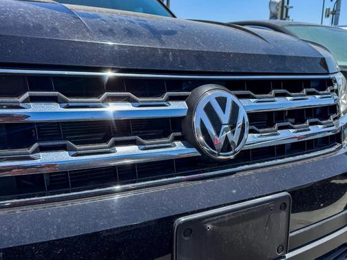 2018 Volkswagen Atlas 3.6L SE w/Technology