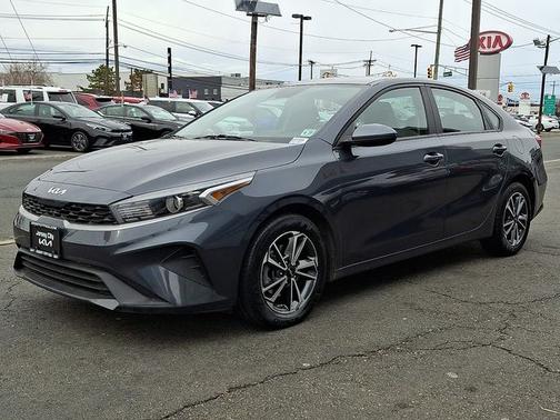 2022 Kia Forte LXS