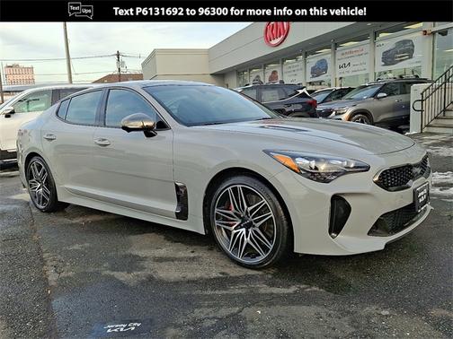 2023 Kia Stinger GT2