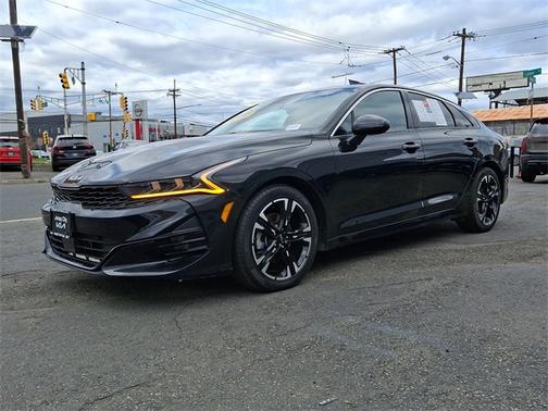 2022 Kia K5 GT-Line