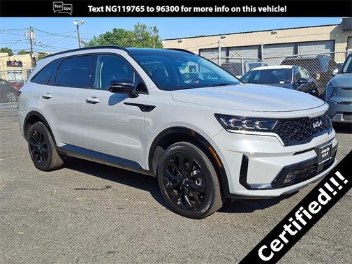 2022 Kia Sorento SX