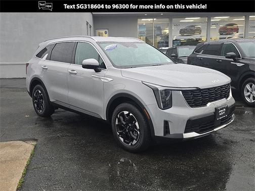 2025 Kia Sorento S